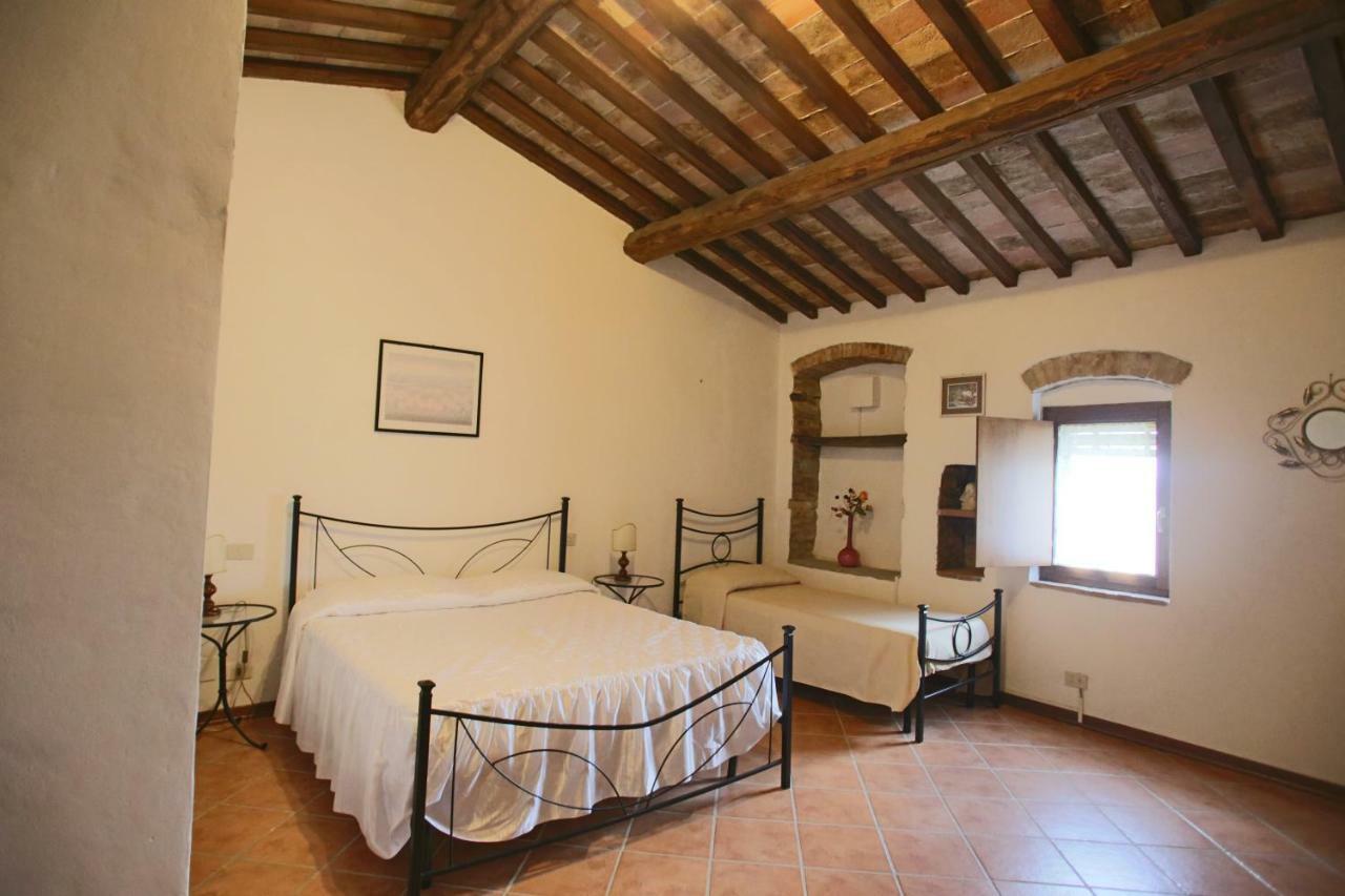 Agriturismo Oria Bianca Villa San Quirico dʼOrcia Buitenkant foto